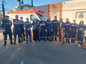 Cruz Alta recebe nova clínica da mulher e ambulância do SAMU em ato oficial