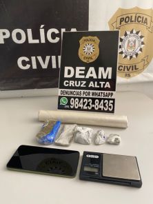 Polícia Civil apreende drogas durante cumprimento de mandado em Cruz Alta