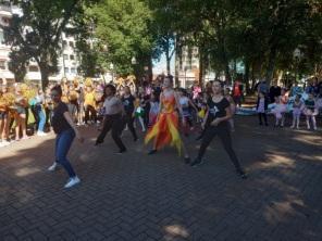 Semana da Dança encerrou com desfile e casa de cultura lotada no sábado