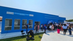 HOJE> Secretária Estadual da Saúde, Arita Bergmann inaugura a ESF Vida Nova 