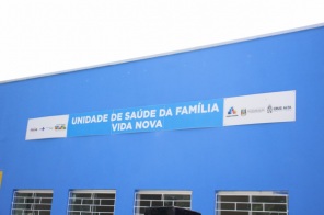 HOJE> Secretária Estadual da Saúde, Arita Bergmann inaugura a ESF Vida Nova 