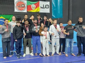 Campeonato de Jiu-Jítsu reúne atletas de cinco cidades em Cruz Alta