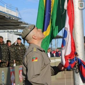 EASA realiza formatura alusiva ao dia do Soldado e entrega de diplomas 