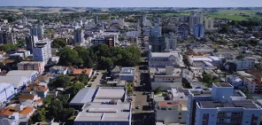Sol entre nuvens marca sábado no RS; temporais preocupam na próxima semana